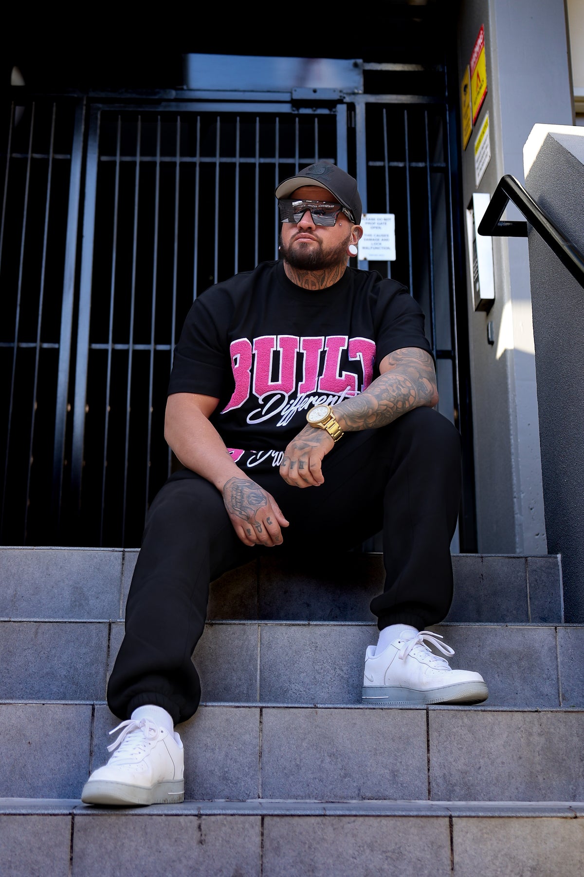 Black&Pink Flock Heavy tee